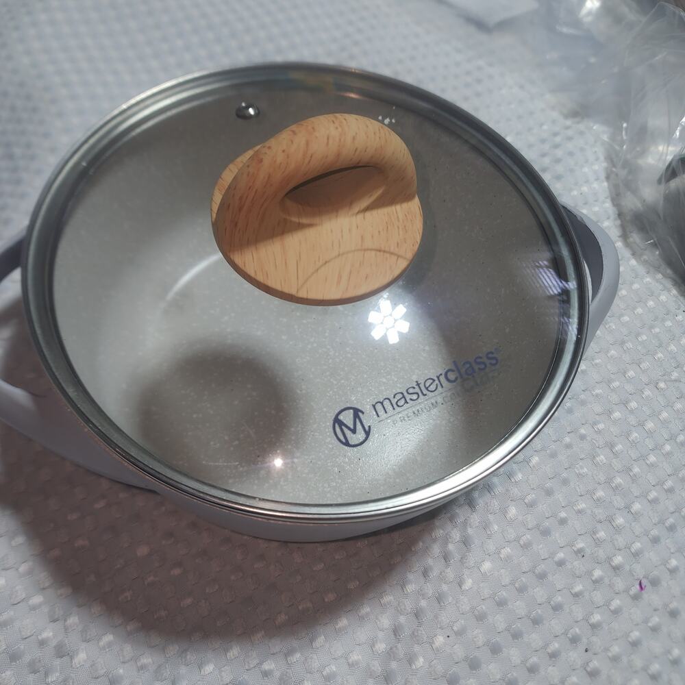 MASTERCLASS EUC 10" PREMIUM CASSAROLE STOCKPOT WITH LUD